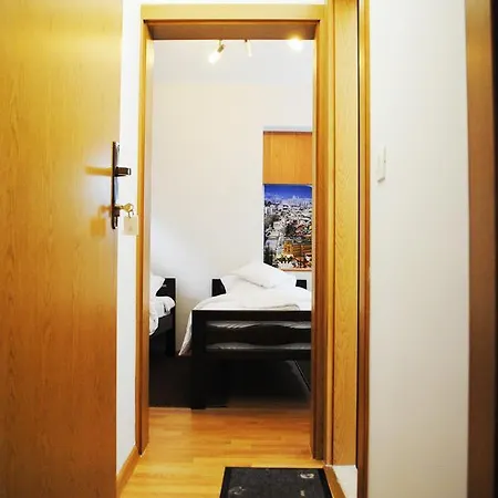 Hostel Guest House 호스텔 사라예보